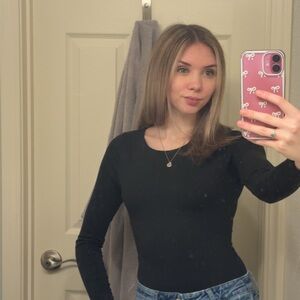 Meet your Posher, Chloe